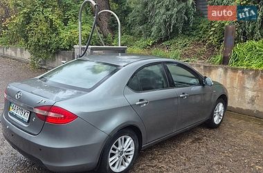 Седан JAC J5 2014 в Вишневом