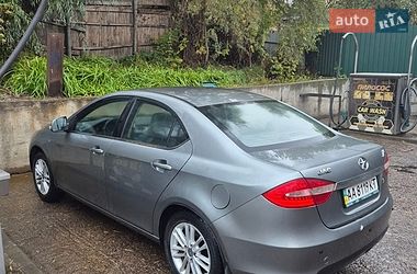 Седан JAC J5 2014 в Вишневом