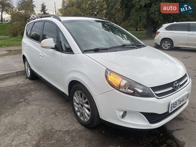 Минивэн JAC J6 2016 в Виннице