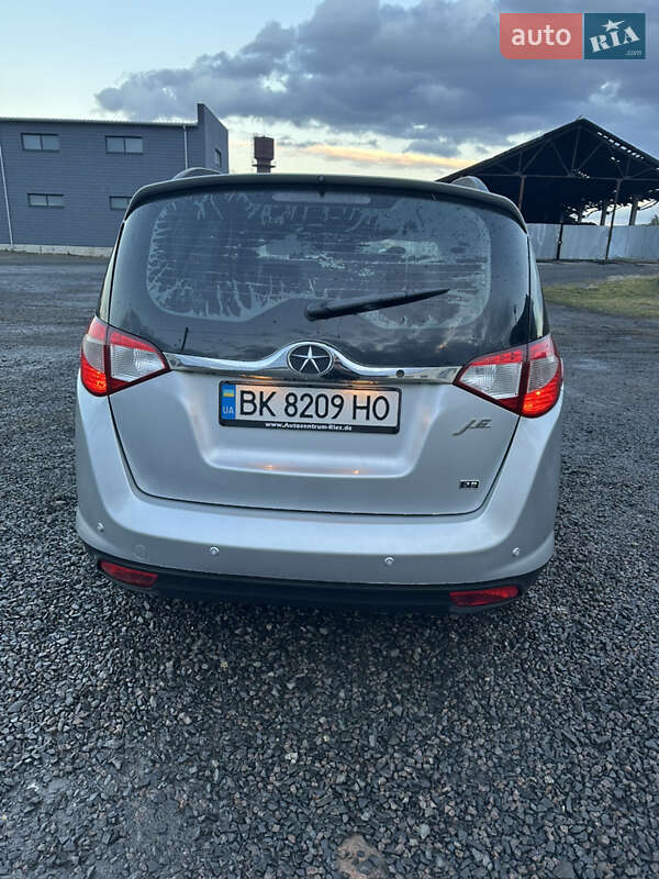 Мінівен JAC J6 2016 в Маневичах