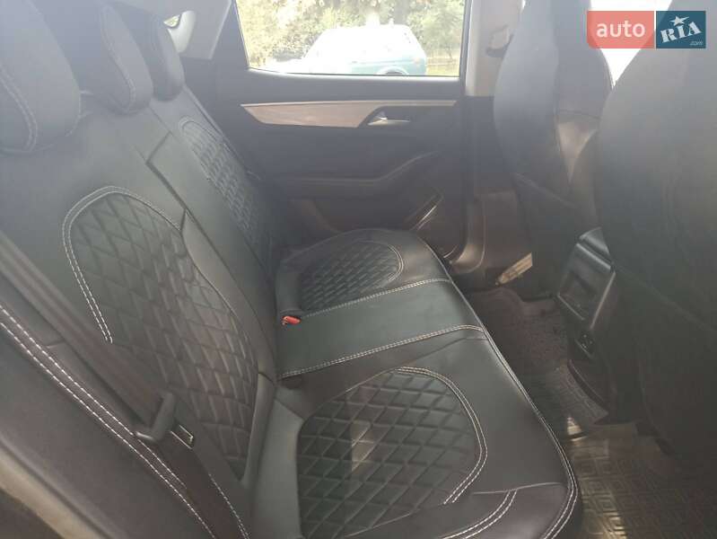 Седан JAC J7 2021 в Овруче
