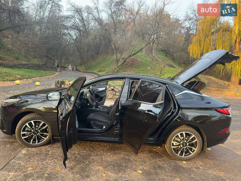 Лифтбек JAC J7 2021 в Черкассах