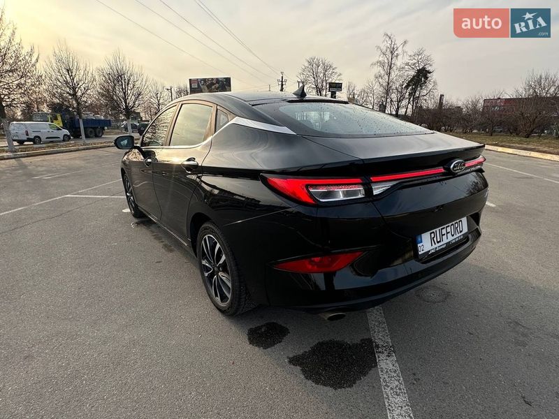 Лифтбек JAC J7 2021 в Ирпене