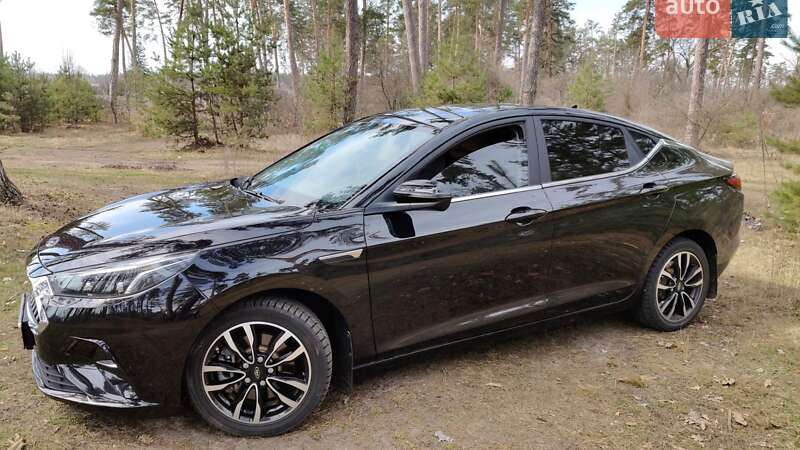 Лифтбек JAC J7 2021 в Черкассах