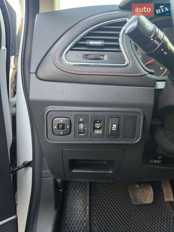 Внедорожник / Кроссовер JAC JS2 2021 в Кривом Роге
