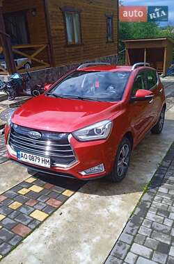 Внедорожник / Кроссовер JAC JS2 2021 в 