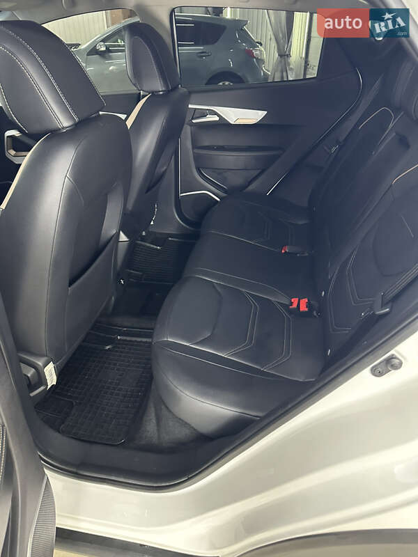 Внедорожник / Кроссовер JAC M1 2019 в Днепре