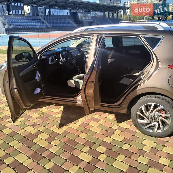 Внедорожник / Кроссовер JAC S2 2019 в Днепре фото 5 Внедорожник / Кроссовер JAC S2 2019 в Днепре