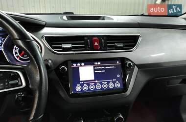 Хэтчбек JAC S2 2017 в 