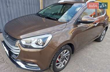 Хэтчбек JAC S2 2018 в 