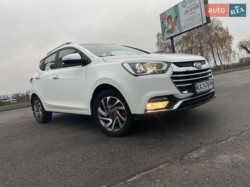 Хетчбек JAC S2 2018 в Києві