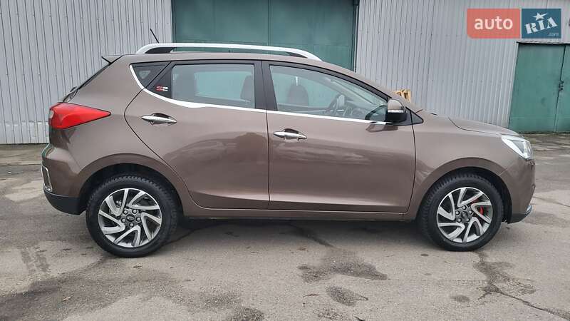 Хэтчбек JAC S2 2018 в Киеве фото 15 Хэтчбек JAC S2 2018 в Киеве