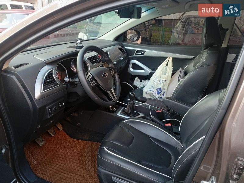 Хэтчбек JAC S2 2018 в Киеве