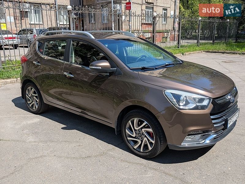 Хетчбек JAC S2 2017 в Запоріжжі фото 2 Хетчбек JAC S2 2017 в Запоріжжі