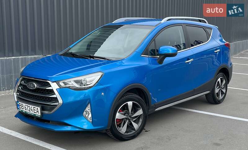 Хэтчбек JAC S3 2018 в 