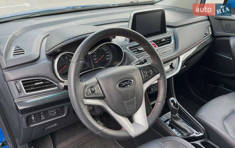 Хэтчбек JAC S3 2018 в Киеве