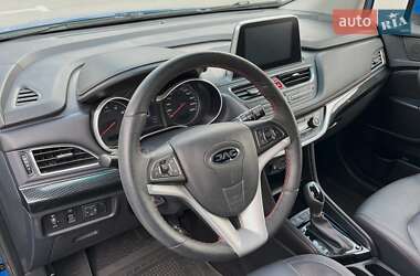 Хэтчбек JAC S3 2018 в 