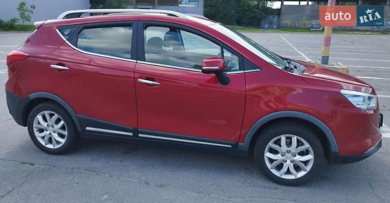 Хэтчбек JAC S3 2015 в Полтаве фото 3 Хэтчбек JAC S3 2015 в Полтаве