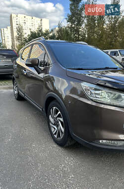 Внедорожник / Кроссовер JAC S3 2017 в 