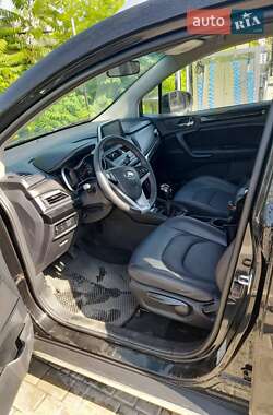 Позашляховик / Кросовер JAC S3 2021 в 