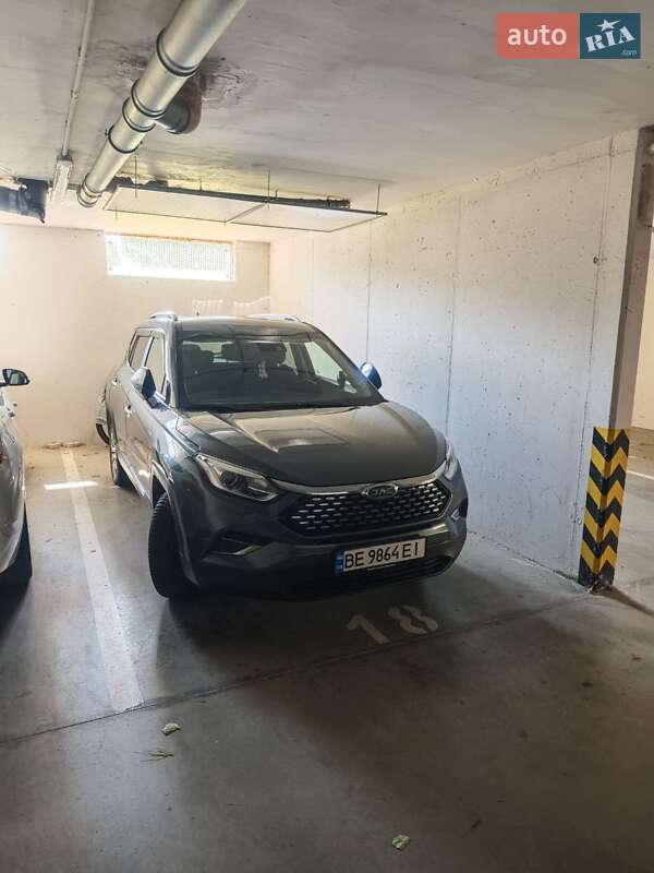Внедорожник / Кроссовер JAC S4 2020 в Ужгороде