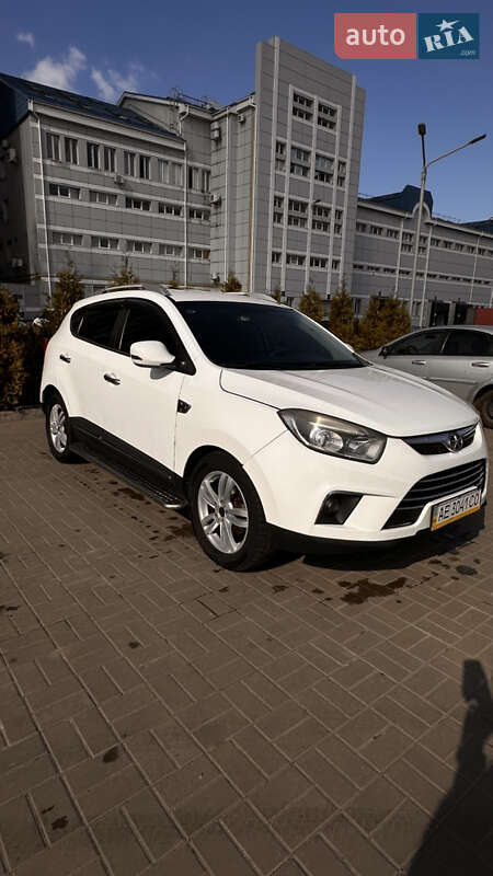 Внедорожник / Кроссовер JAC S5 2013 в Днепре