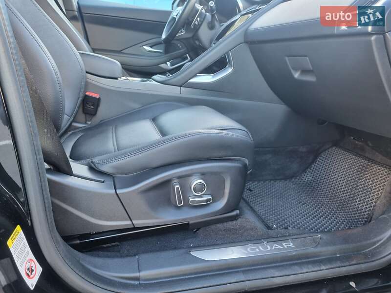 Внедорожник / Кроссовер Jaguar E-Pace 2021 в Киеве