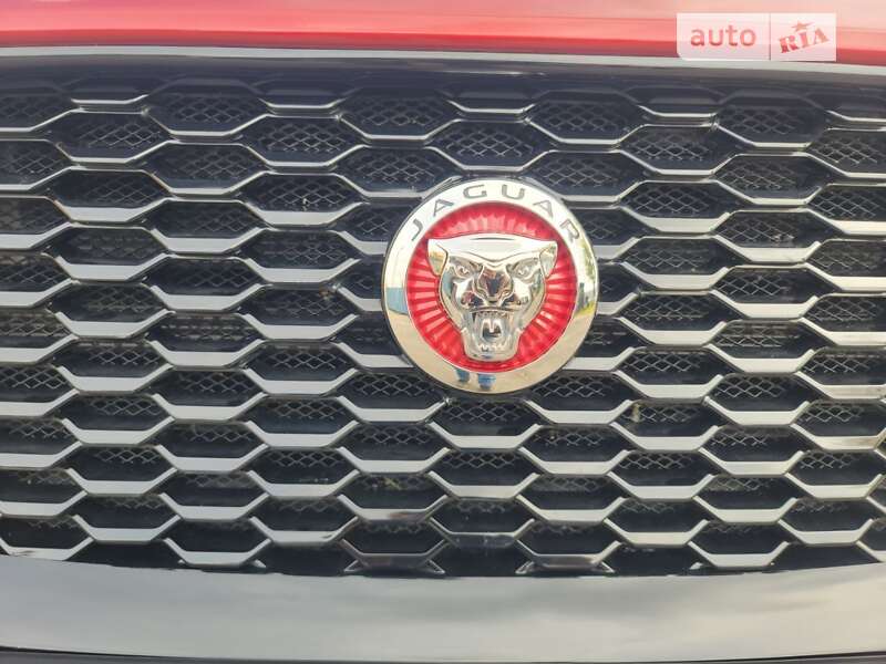 Позашляховик / Кросовер Jaguar E-Pace 2020 в Запоріжжі