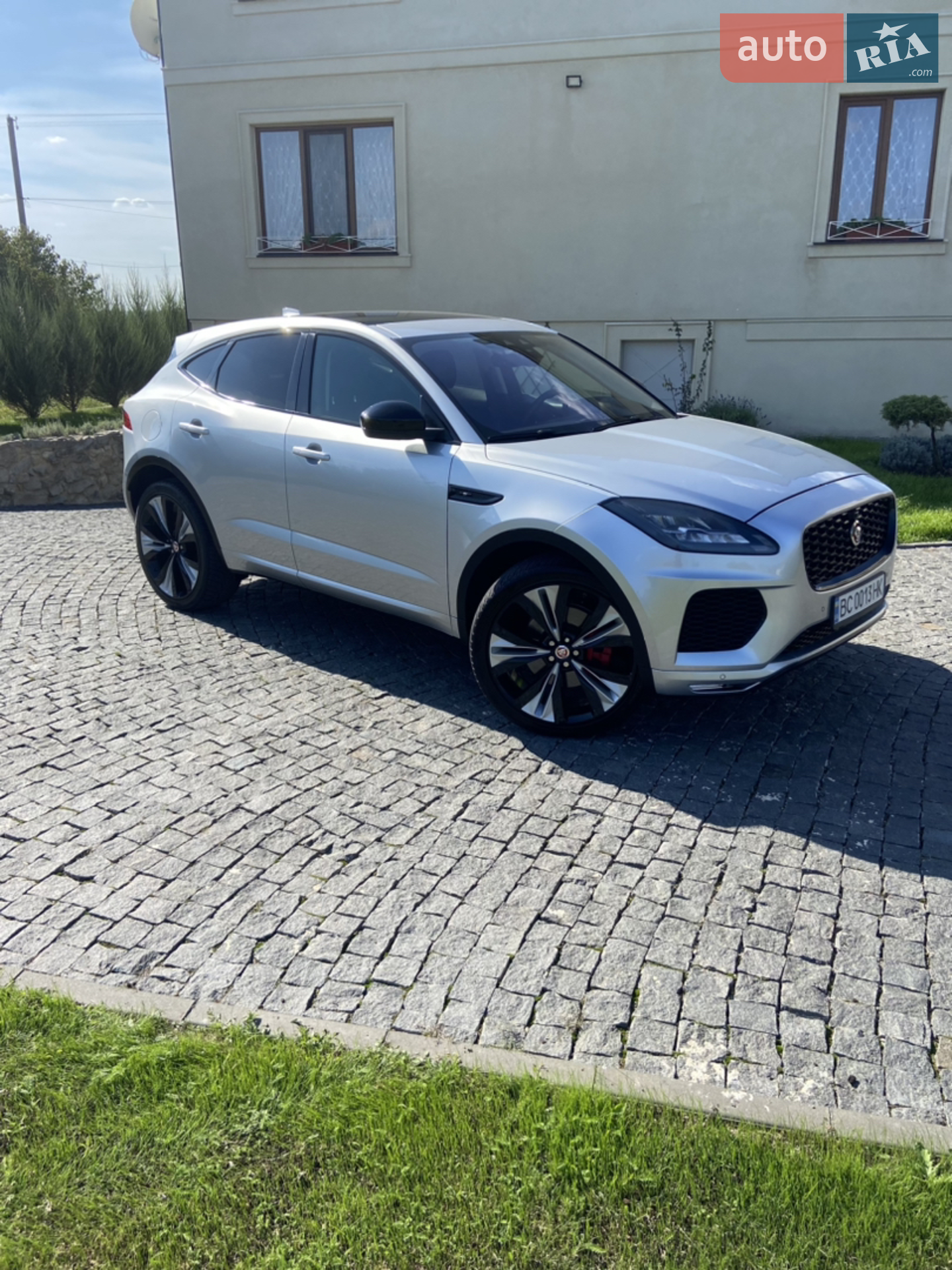 2018 Jaguar E-Pace - мініатюра 3