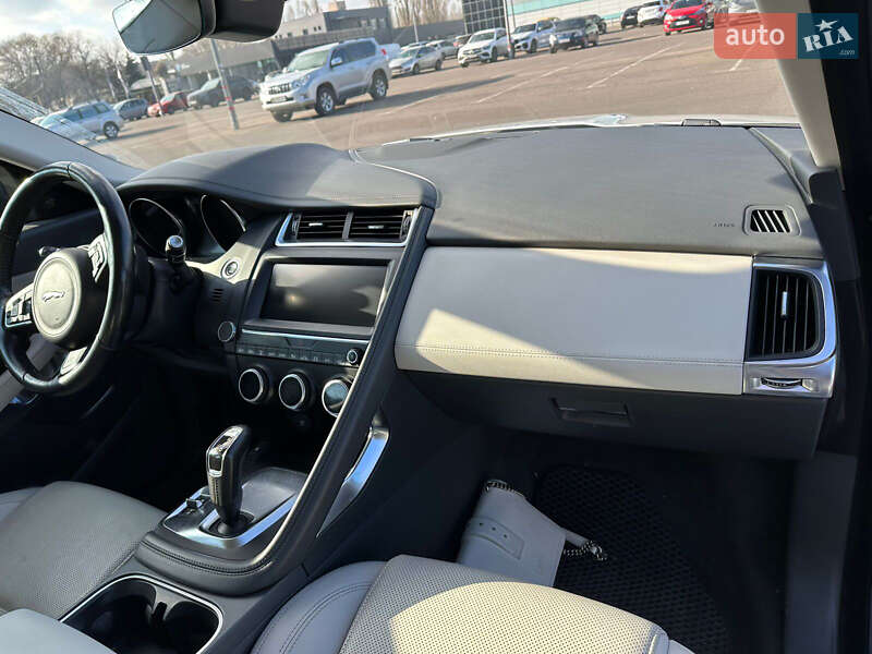Позашляховик / Кросовер Jaguar E-Pace 2018 в Одесі