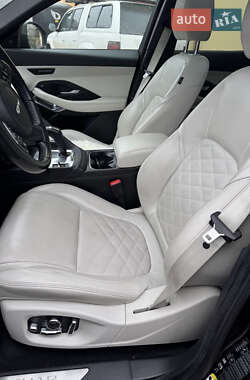 Внедорожник / Кроссовер Jaguar E-Pace 2017 в Ивано-Франковске