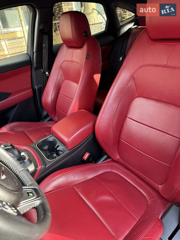 Внедорожник / Кроссовер Jaguar E-Pace 2018 в Киеве