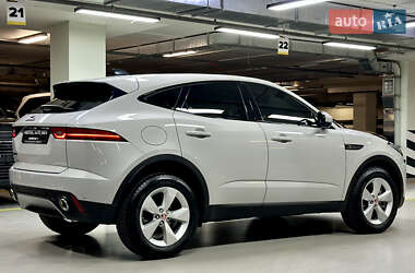Внедорожник / Кроссовер Jaguar E-Pace 2021 в 