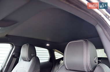 Внедорожник / Кроссовер Jaguar E-Pace 2018 в 