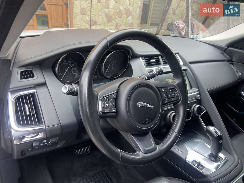 Внедорожник / Кроссовер Jaguar E-Pace 2018 в Тернополе