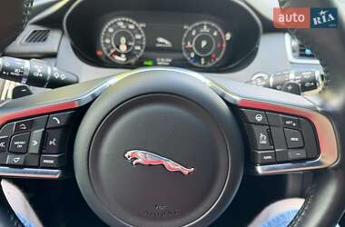 Внедорожник / Кроссовер Jaguar E-Pace 2020 в 