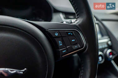 Внедорожник / Кроссовер Jaguar E-Pace 2018 в 