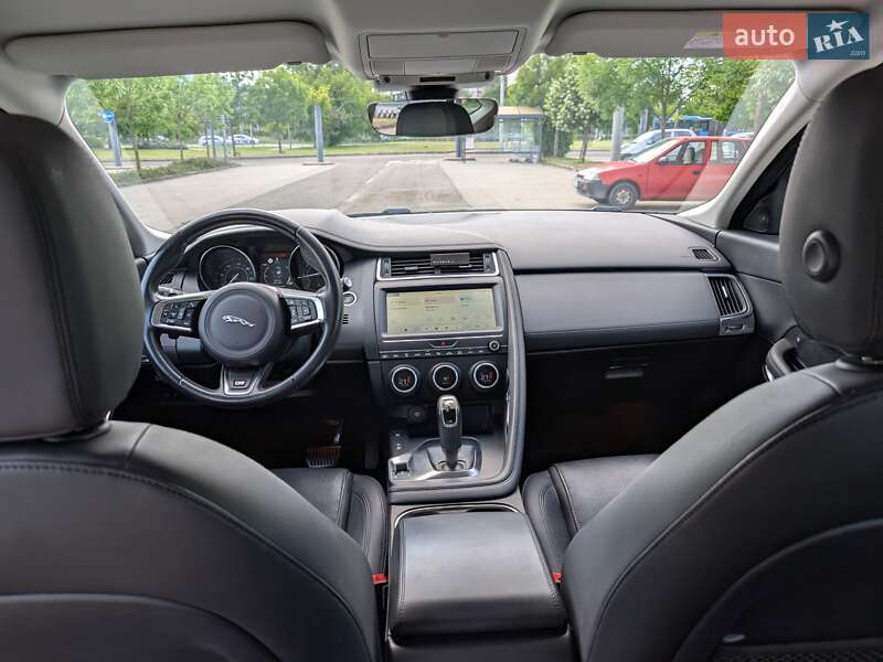 Внедорожник / Кроссовер Jaguar E-Pace 2018 в Киеве