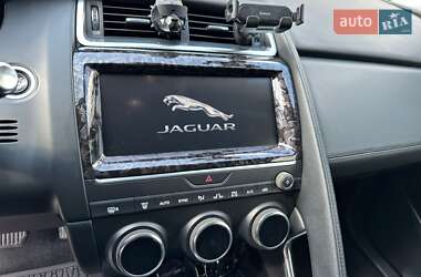 Внедорожник / Кроссовер Jaguar E-Pace 2020 в 