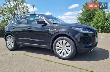 Внедорожник / Кроссовер Jaguar E-Pace 2017 в 