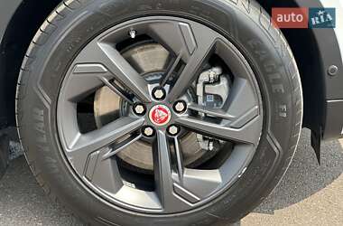 Позашляховик / Кросовер Jaguar E-Pace 2021 в 