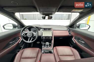 Позашляховик / Кросовер Jaguar E-Pace 2021 в 
