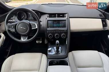Позашляховик / Кросовер Jaguar E-Pace 2019 в 