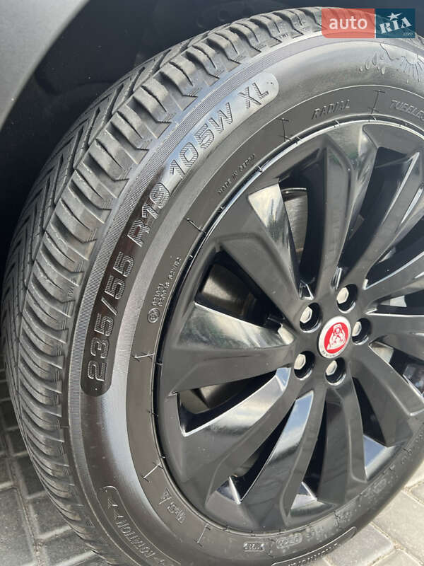 Позашляховик / Кросовер Jaguar E-Pace 2018 в Кропивницькому
