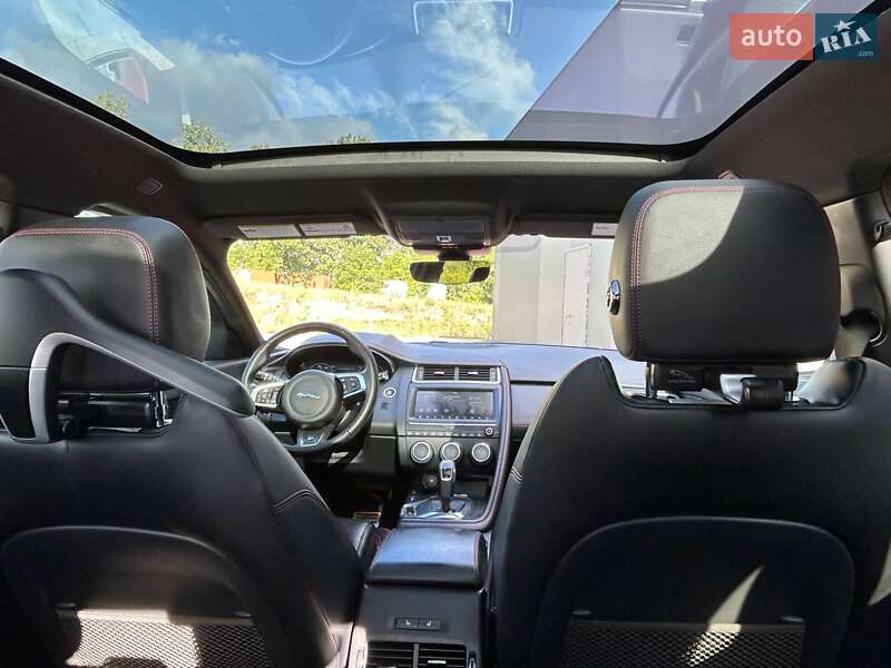 Внедорожник / Кроссовер Jaguar E-Pace 2020 в Киеве