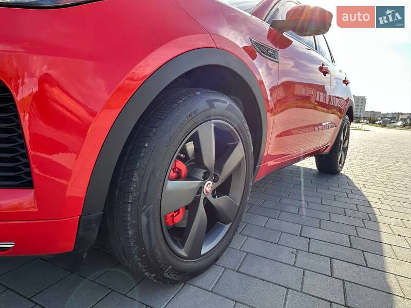 Внедорожник / Кроссовер Jaguar E-Pace 2020 в Киеве