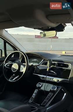 Внедорожник / Кроссовер Jaguar E-Pace 2018 в 