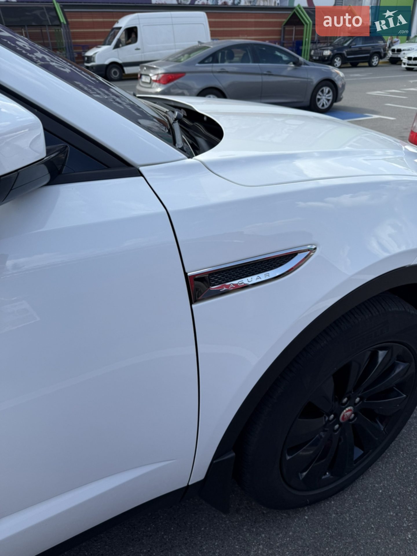 2019 Jaguar E-Pace - мініатюра 24
