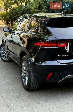 Внедорожник / Кроссовер Jaguar E-Pace 2020 в 