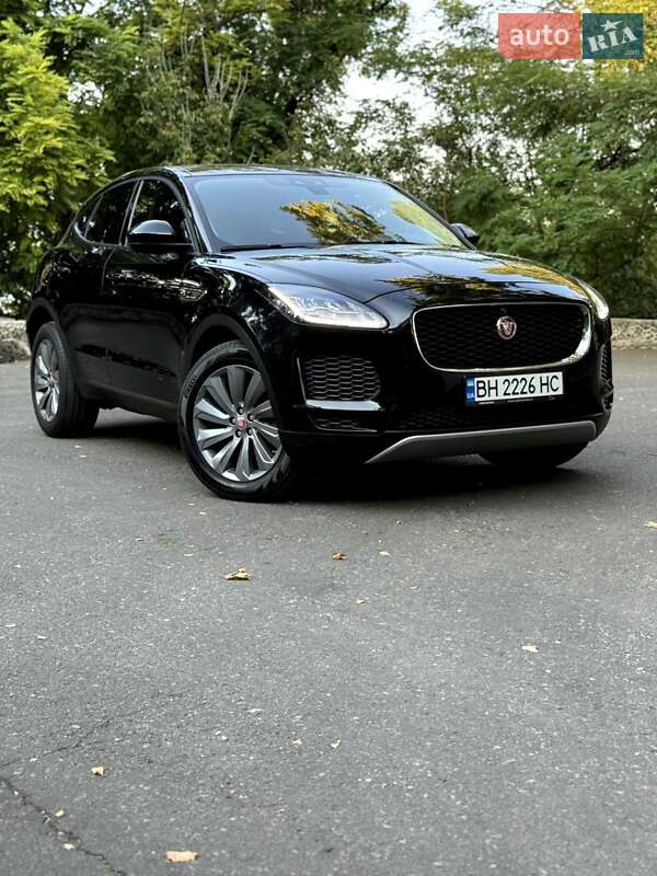 Внедорожник / Кроссовер Jaguar E-Pace 2020 в 